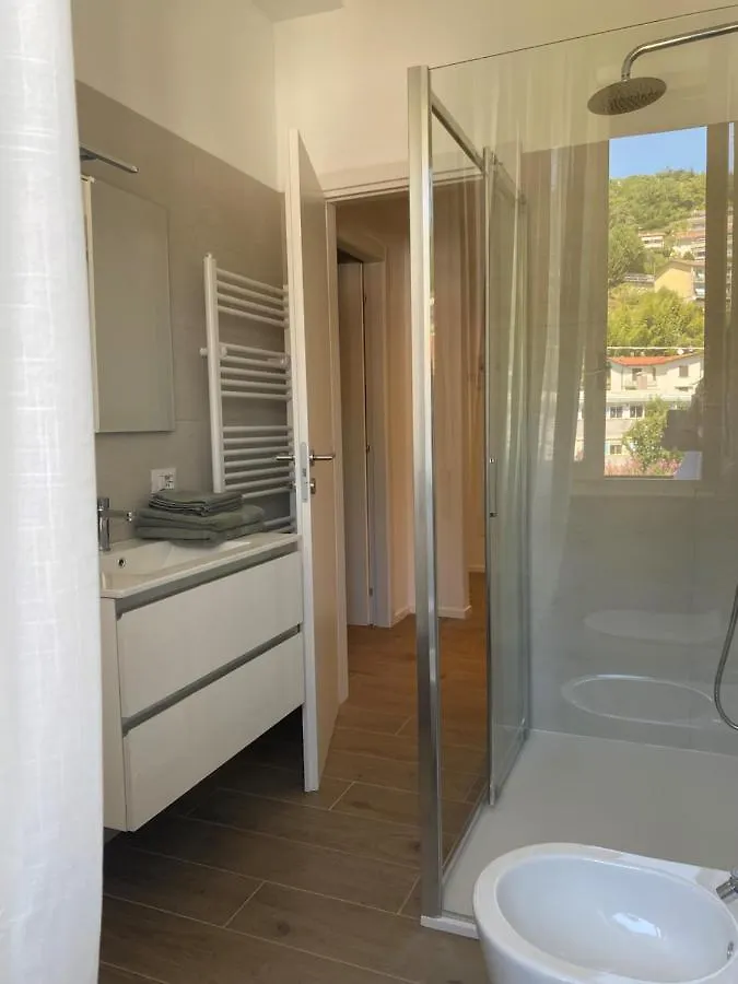 Appartement Verde Salvia Home Tavernerio Italië
